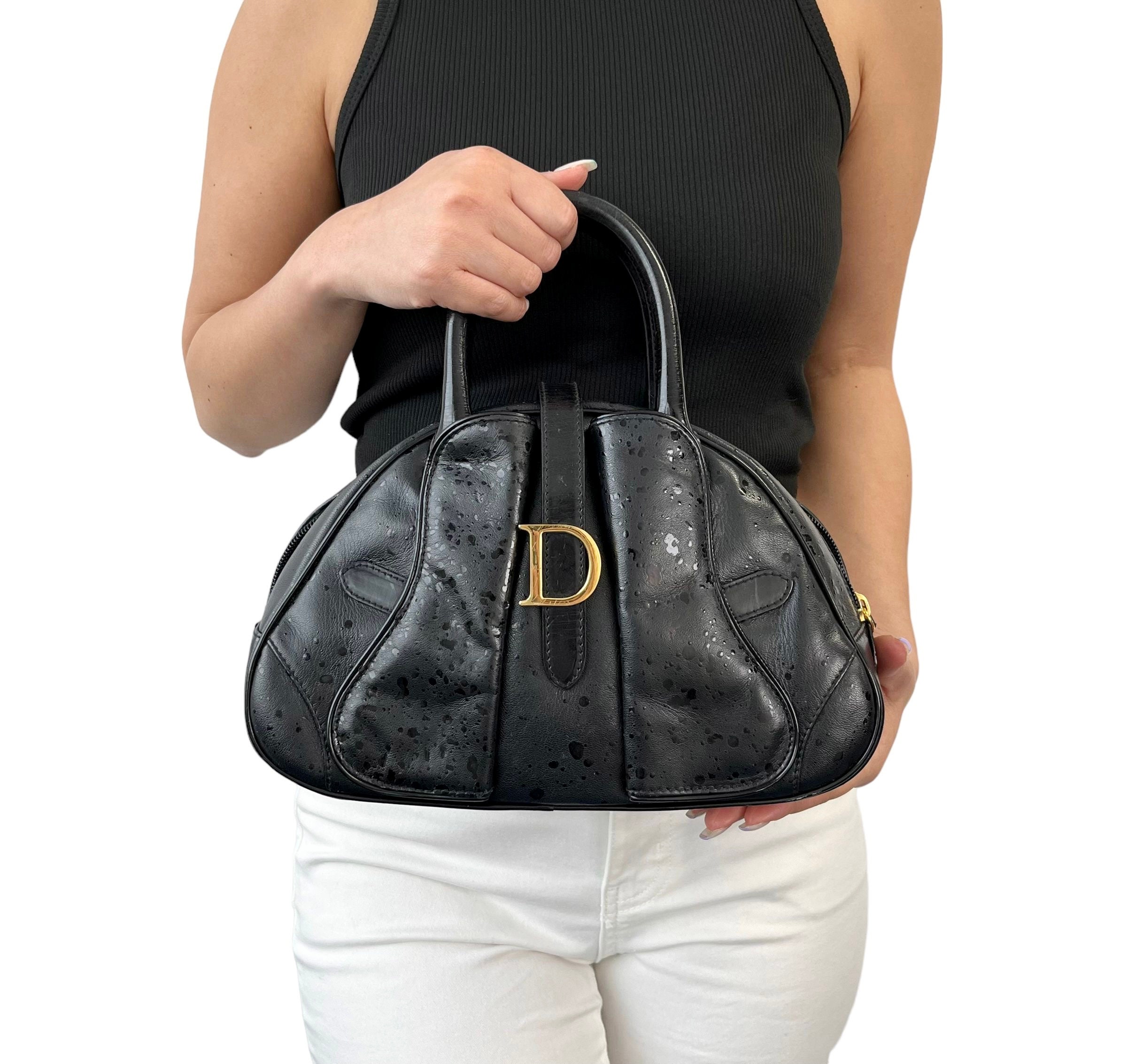 Pre-owned Christian Dior Double Saddle Bag Brown Diorissimo Canvas Gol –  Madison Avenue Couture