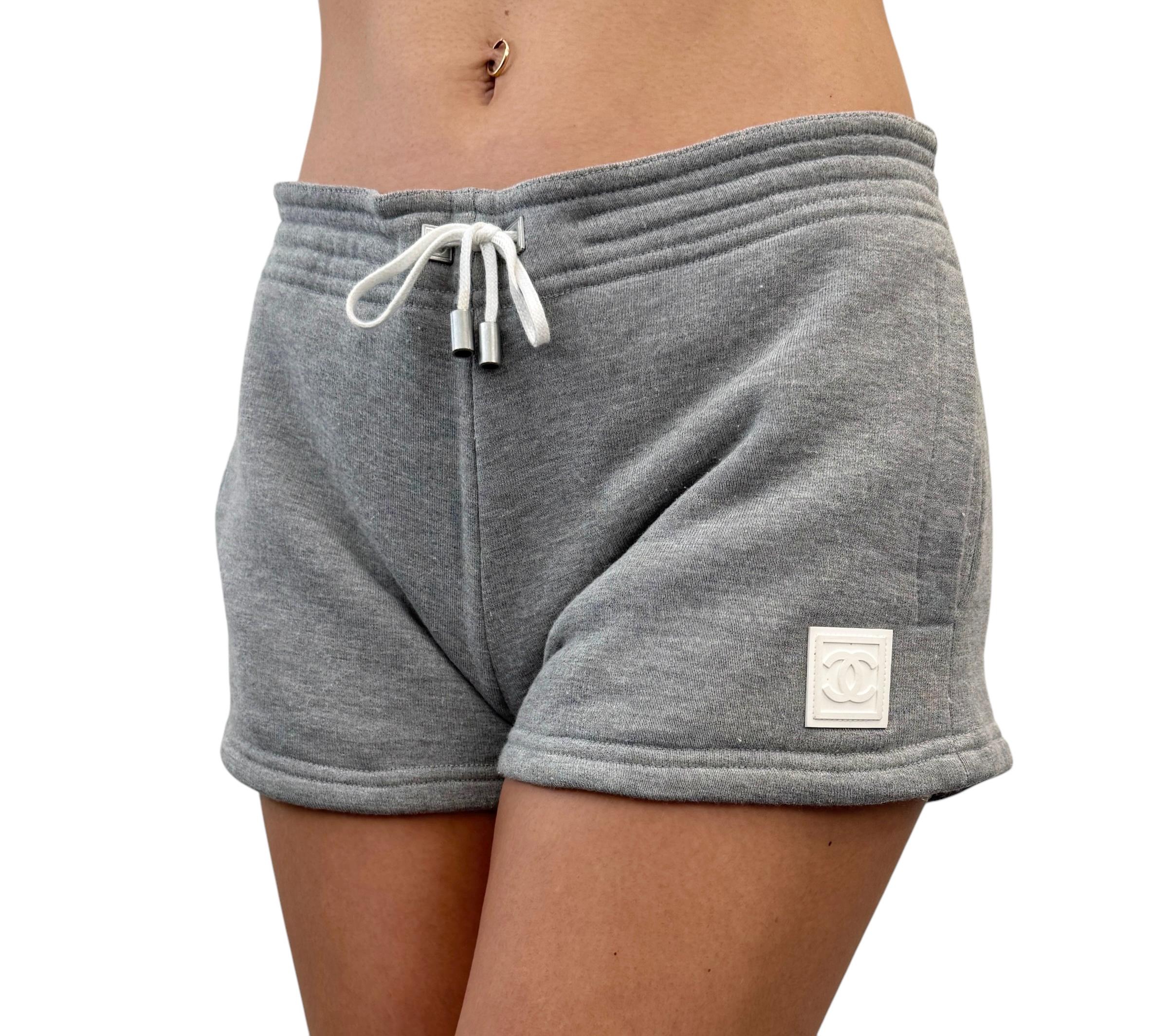 CHANEL スポーツライン　ズボン Chanel Sport Pants - Etsy