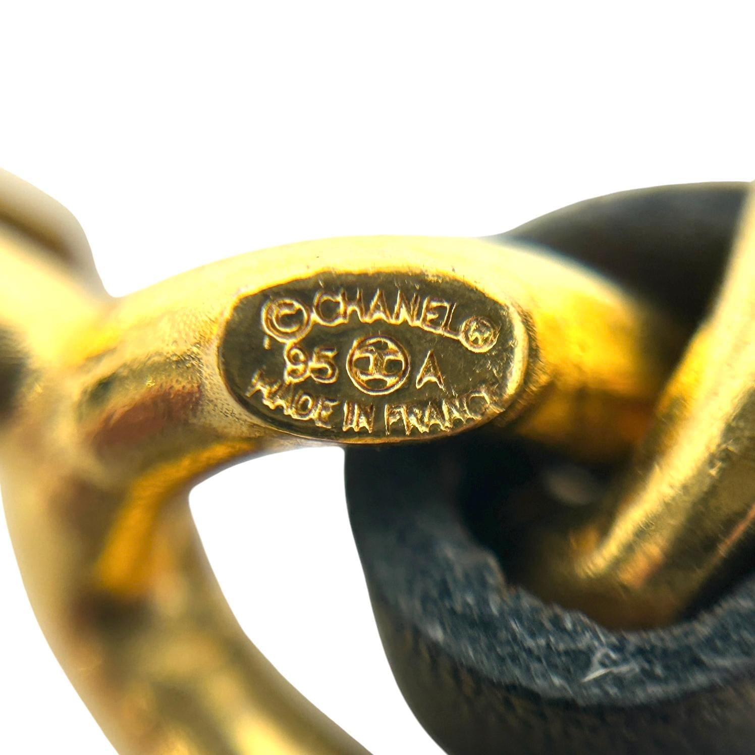 CHANEL Vintage 95A CC Logo Chain Belt Gold Black Leather 