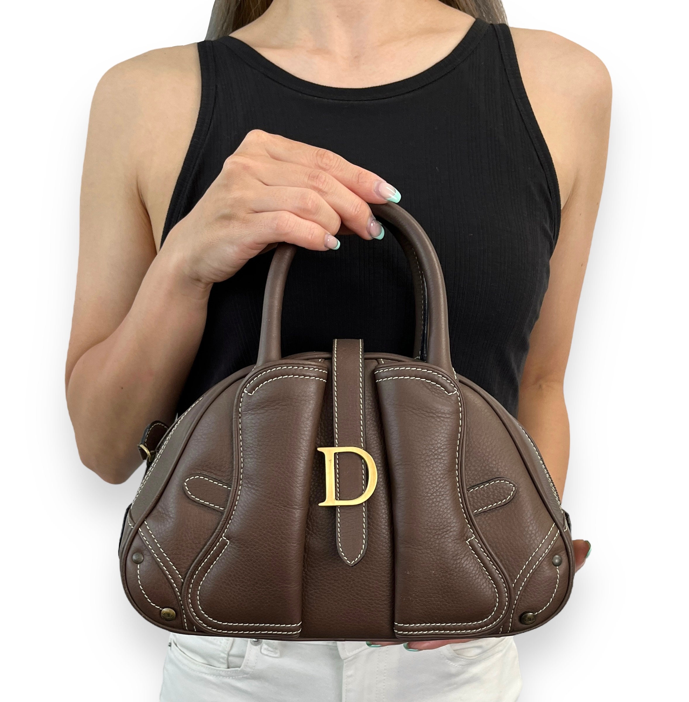 Pre-owned Christian Dior Double Saddle Bag Brown Diorissimo Canvas Gol –  Madison Avenue Couture