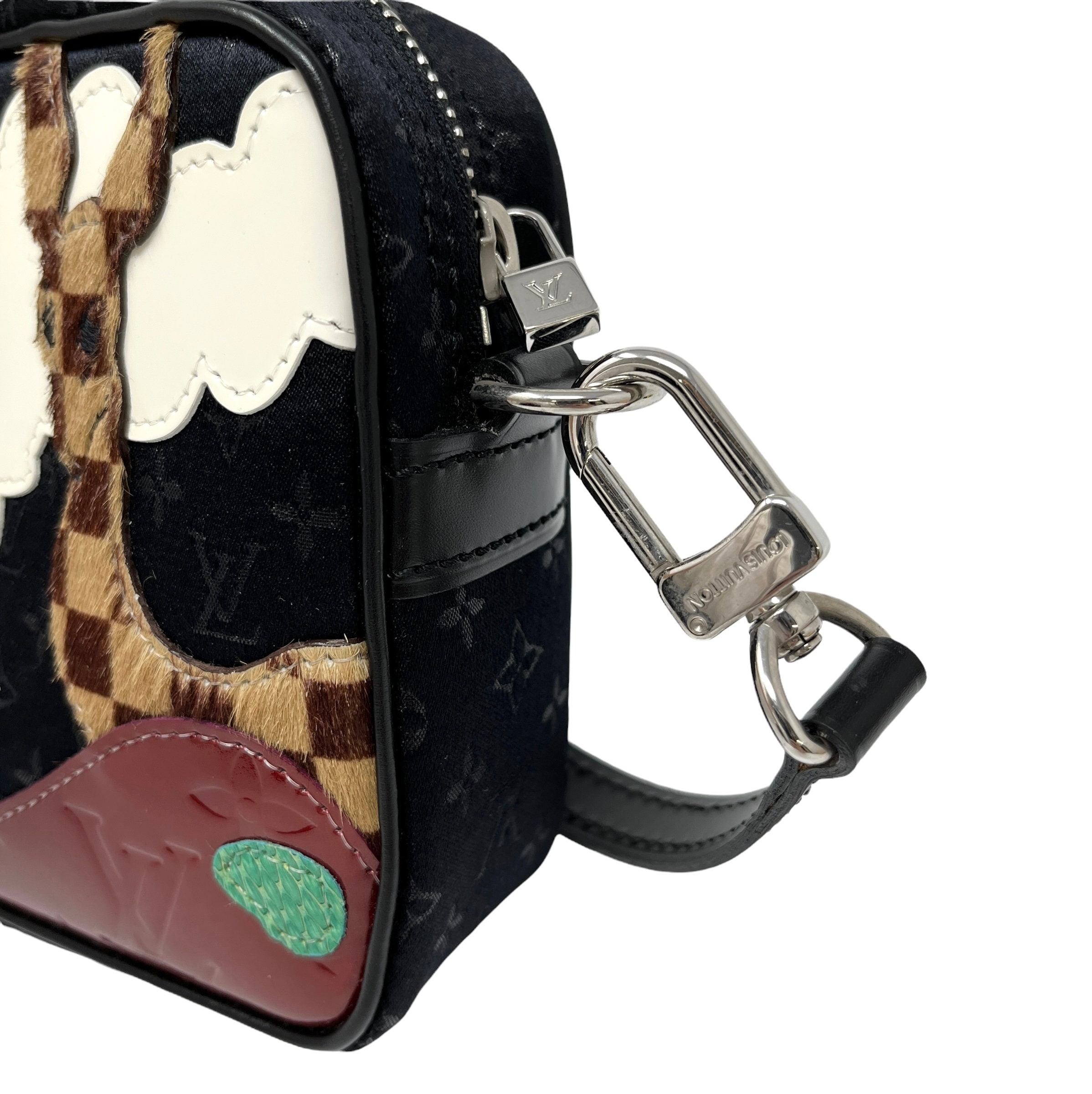 Louis Vuitton Conte de fees Mussette mini Lin shoulder bag – The Pop up  shop Los Angeles