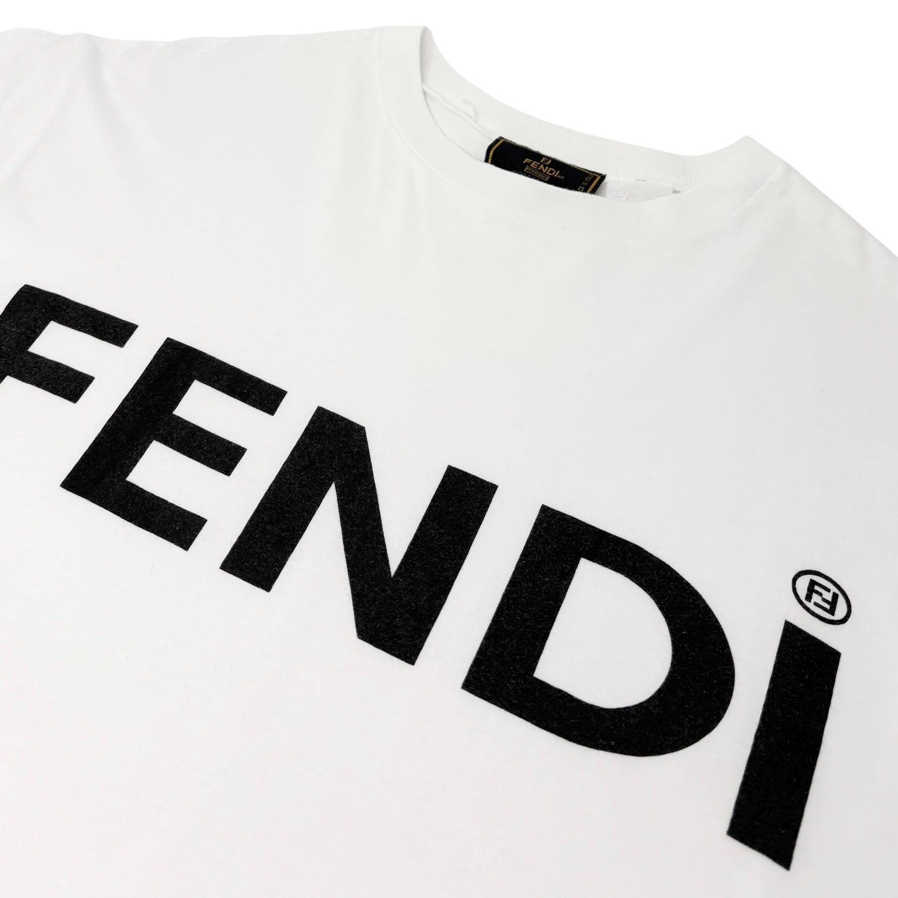 FENDI Tシャツ　ヴィンテージ FENDI フェンディ T シャツ ロゴ ヴィンテージ - メルカリ