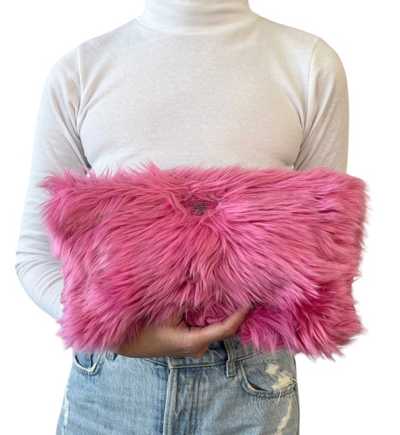 PRADA Vintage Prada MV11 Sateen Nylon Cosmetics Bag/Clutch - Rose-Pink– Wag  N' Purr Shop