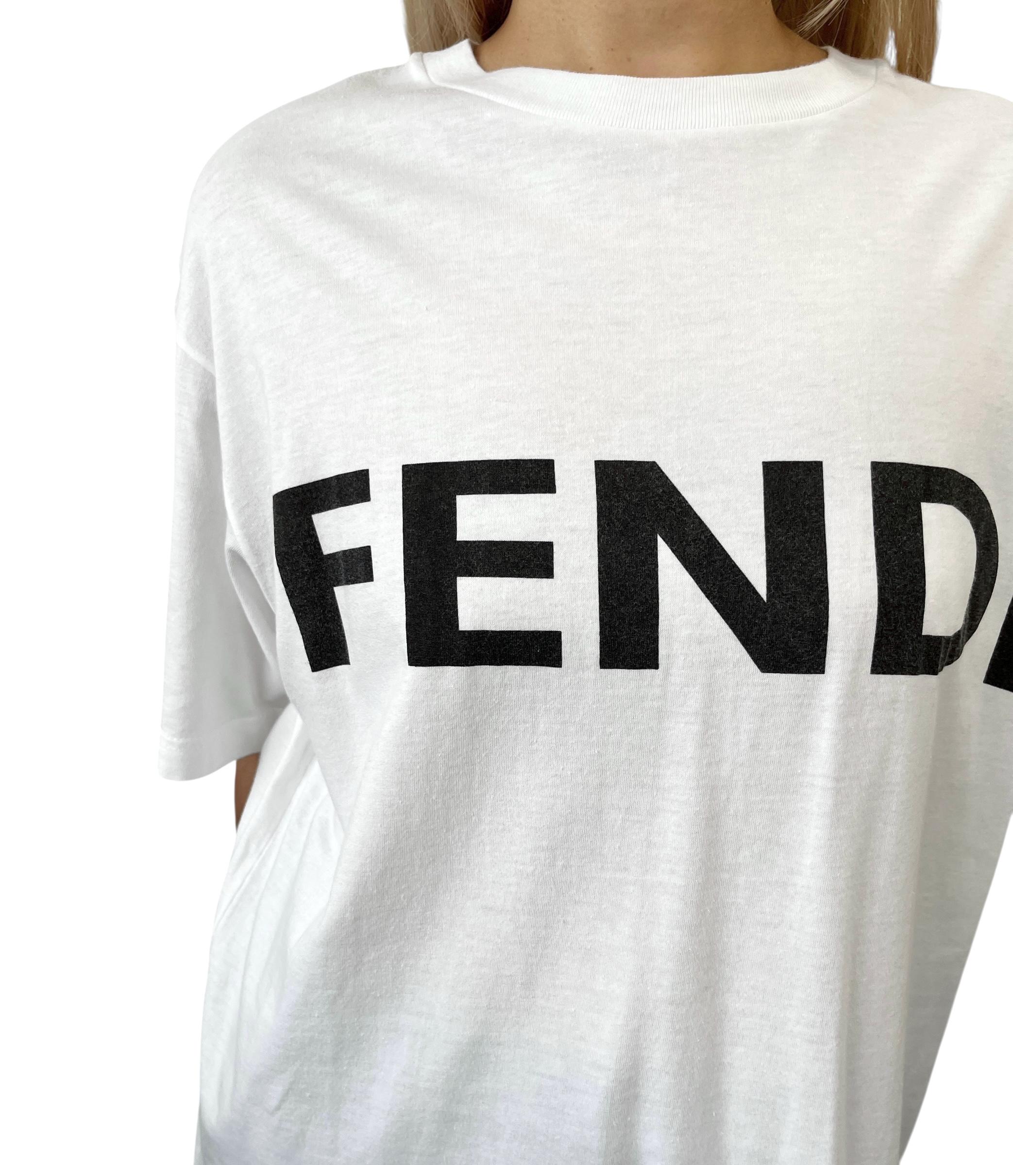 FENDI Tシャツ　ヴィンテージ FENDI Vintage Big Logo Oversized T-shirt #42 Short Sleeve