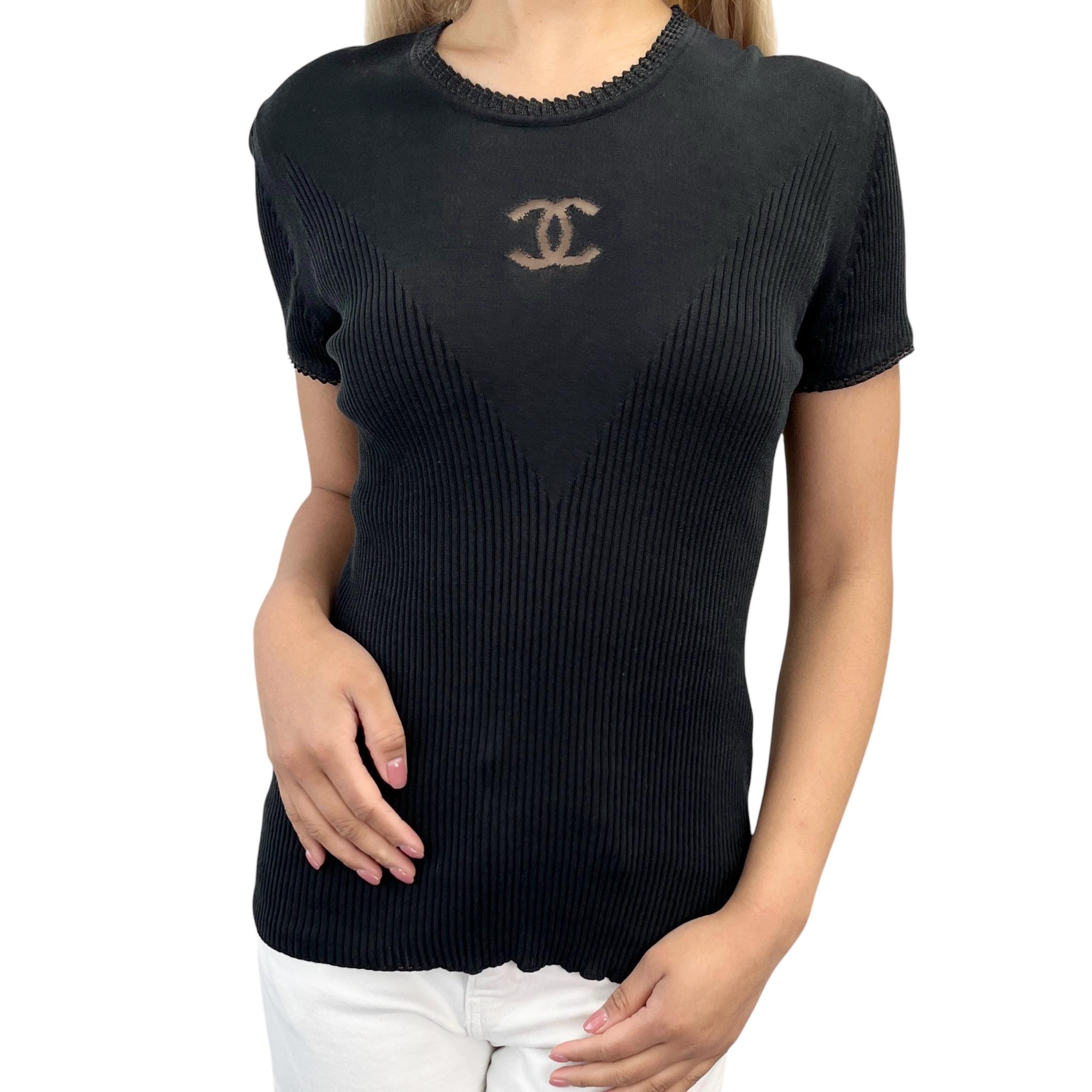 【隠れたCCマークがお洒落♪】CHANEL Tシャツ Chanel Sport Black CC Logo Top Knit Shirt FR40 | Tokyo Roses