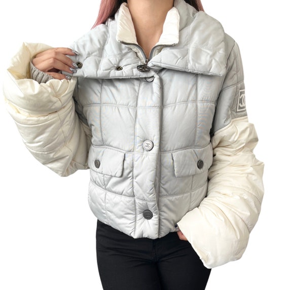 CHANEL Sport Vintage 00A CC Logo Puffer Jacket 36 Snap Button 