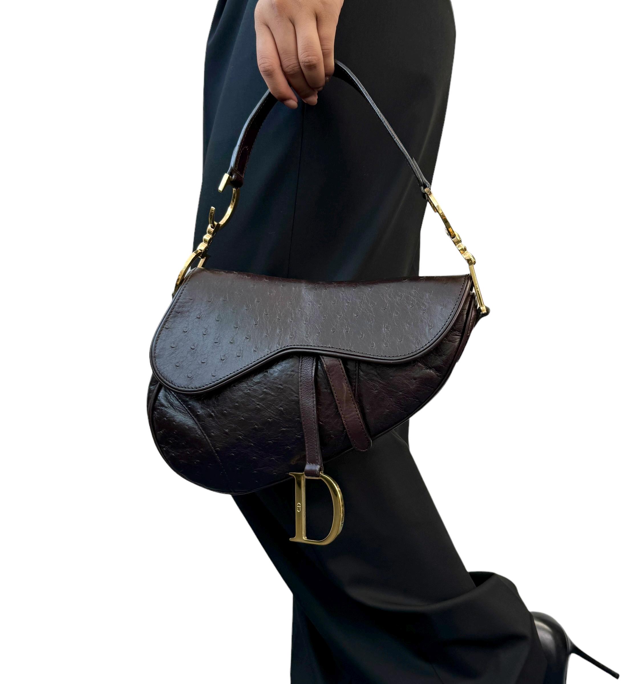 Christian Dior Vintage CD Logo Satteltasche Schultertasche aus braunem  Leder Rank AB - Etsy.de