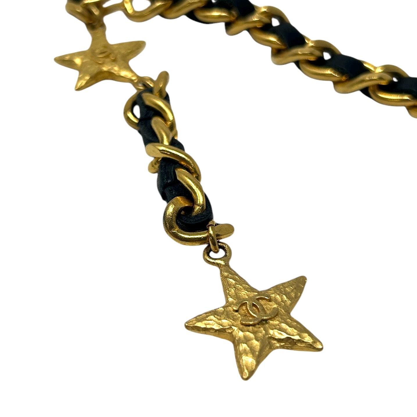 CHANEL Vintage 95A CC Logo Chain Belt Gold Black Leather Metal Star [105490] CHANEL Vintage 95A CC Logo Chain Belt Gold Black Leather  main image 3