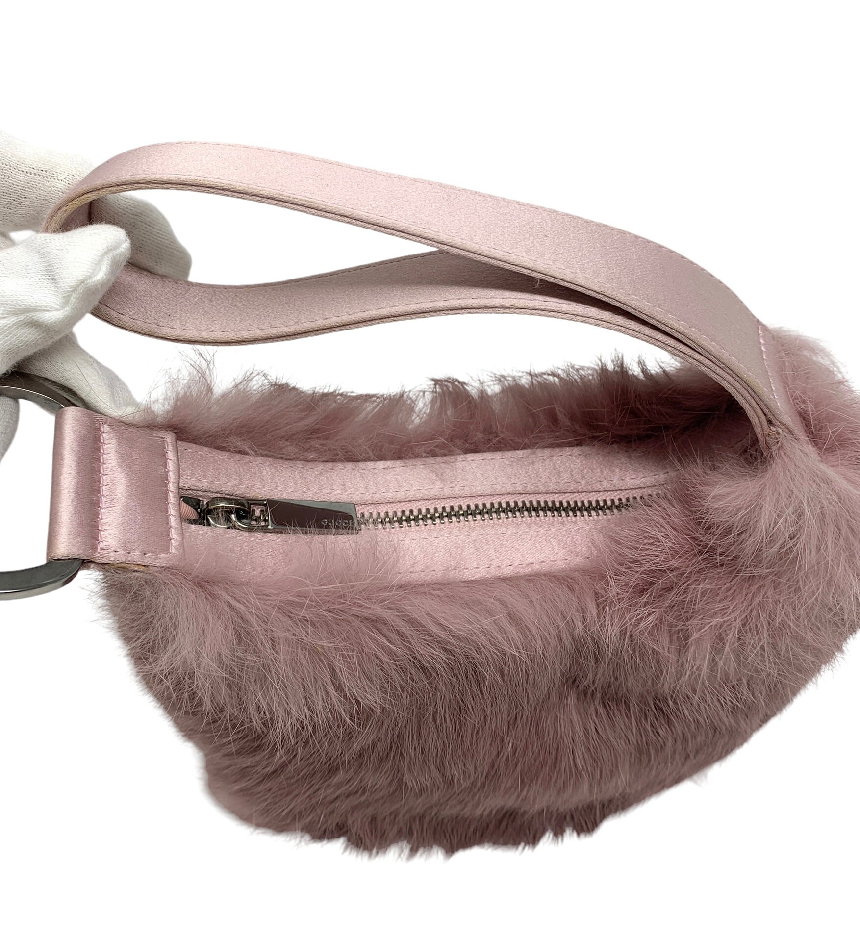 Saks gucci shop fanny pack