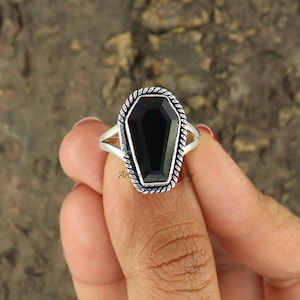 Black Onyx Coffin Ring, 925 Silver Ring, Ring for Women, Coffin Ring, Healing Stone Ring, Statement Ring, Engagement Gift Ring, Gift For Her