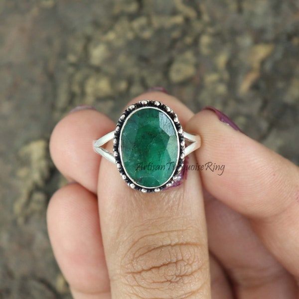 Raw Emerald Ring, 925 Silver Ring, Healing Gemstone Ring, Ring For Women, Rough Gemstone Ring, Statement Ring, Handmade Ring, Gift For Her