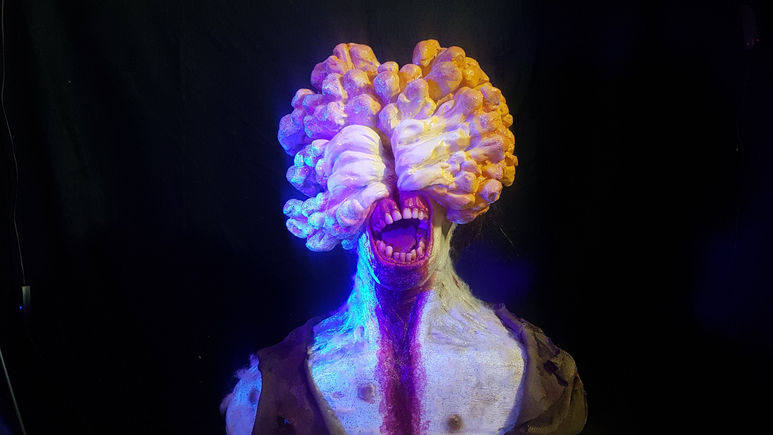 This amazing The Last of Us Clicker bust is a cake!