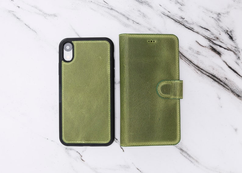 iPhone XR Green Leather Magnetic ClosureDetachable Wallet Phone Case by Oblac 6.1