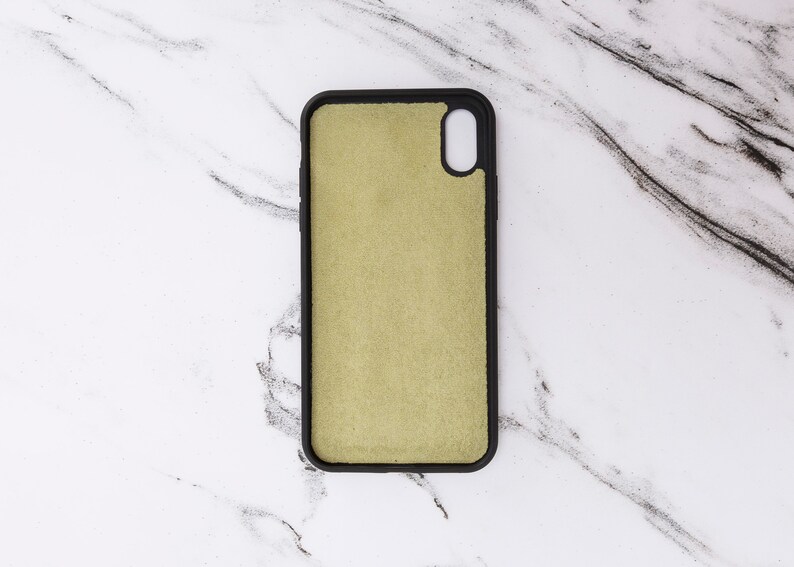 iPhone XR Green Leather Magnetic ClosureDetachable Wallet Phone Case by Oblac 6.1