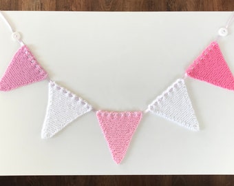 Connie Bunting (Knitted Bunting)