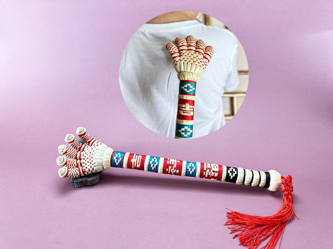 Historical Heritage Skills, Folk Artifact of Scratching the Back，back ...