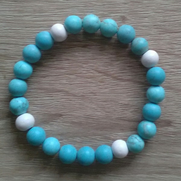 Bracelet en perles bleues turquoise naturelle