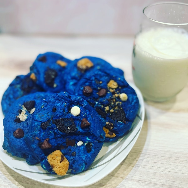 Blue Monster fully loaded cookies