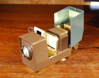 LED upgraded - vintage Etude mini slide projector.