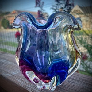 Mid Century Sanyu Japanese  Rainbow Art Glass Handkerchief Vase-