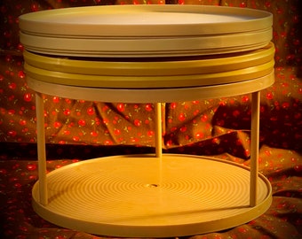 Vintage Rubbermaid Lazy Susan Karussells