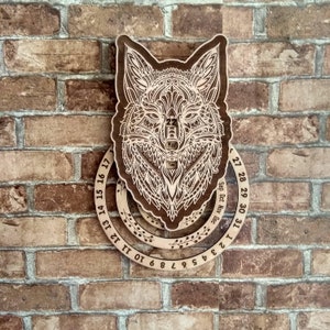 Wooden Perpetual Wall Calendar, Yearly Wall Calendar, 2025 Wall Calendar, Wolf Head Laser Engraving Wall Decor, Wildlife Wall Hanging.