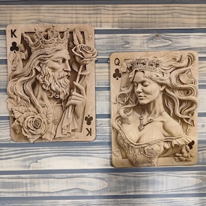 Décoration de salle de jeu roi et reine des trèfles, roi des trèfles, reine des trèfles, oeuvre d'art en bois pour cartes à jouer gravées au laser, cartes à jouer personnalisées.