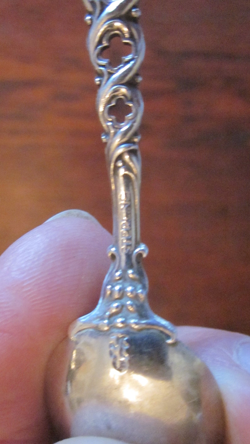 Vintage Ornate small Sterling Silver Teaspoon 7 grams