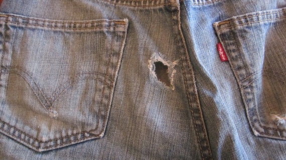 a Distressed Levi's Red Tag 505 Blue Jeans Shorts… - image 5