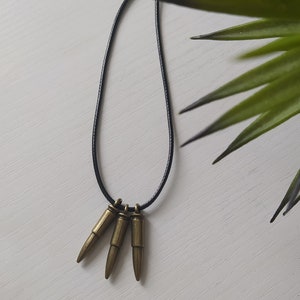 Chloe Price bullet necklace from Life is Strange image 3
