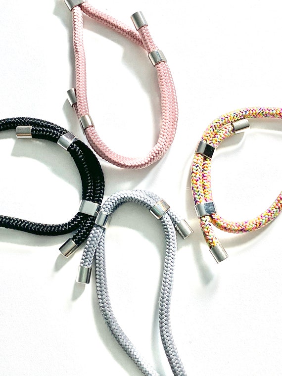 Universal Wrist Phone Holder With Charm - Wrist Strap for All