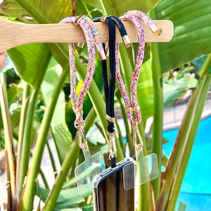 Golden Wrist Phone Lanyard, Bracelet Phone Strap, Phone Strap Wrist, Short Phone Strap, Hand Wrist Strap , all Phone Models - UNIVERSAL