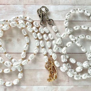 Pearl Phone Lanyard with Gold or Silver Hook -Universal Phone Strap for All Models, Lanyard & Patch, Gift for Her, Friend, Stylish Accessory