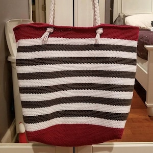 Classic Crochet Beach Bag
