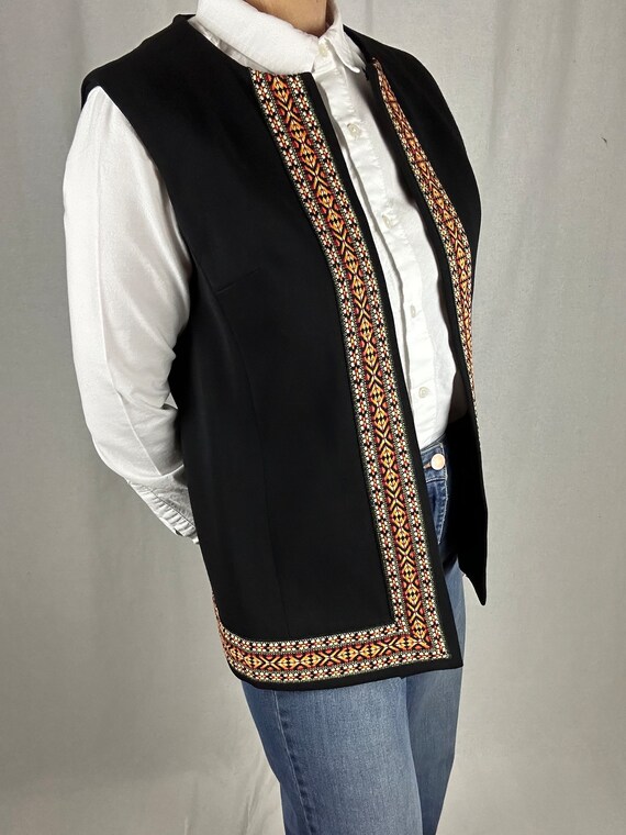 R&K Knits black knit vest with Ikat trim in red, … - image 3