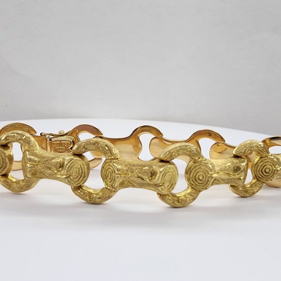 Estate Vintage Made in 18k yellow gold in the for… - image 3