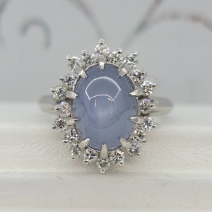 Vintage 14k white gold 6.72ct cabochon genuine light blue star sapphire & .65ctw SI1/G-H diamond double halo cocktail ring. Size 6, 6.2g