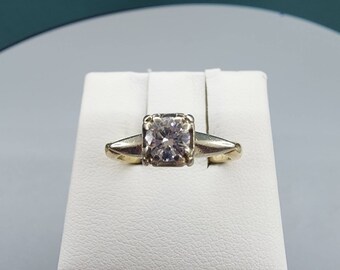 Vintage 14k Gold Illusion Set Diamond Engagement Ring (.33ctw, VS2-H, Size 4.5)
