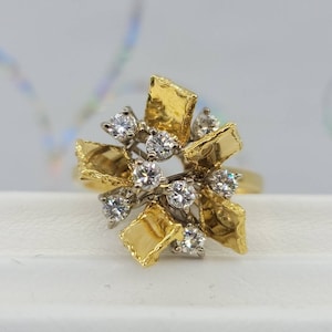 Vintage handmade 18k yellow gold & white gold unique shattered mirror design .50ctw SI/GH diamond cocktail ring. Size 7.5, 5.9 grams
