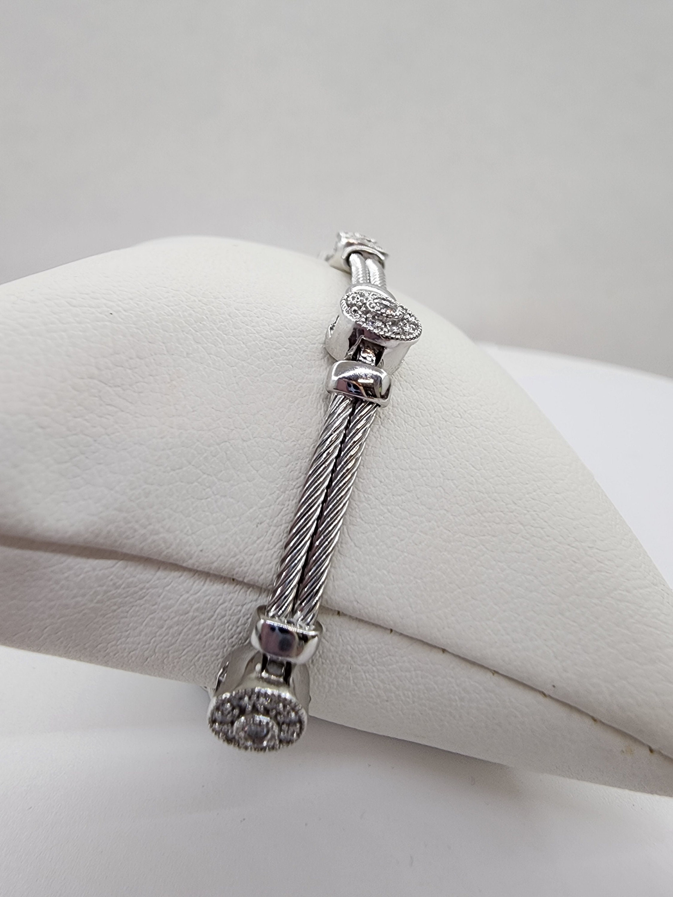 アクセサリー PHILIPPE CHARRIOL Wire bracelet Cable Signature IBIZA - Charriol.com