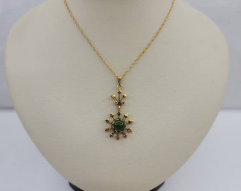 Vintage Bohemian star flower 14k yellow gold 18" 4.2g Jade necklace and 5.8g post earrings set. Can be purchased individually.