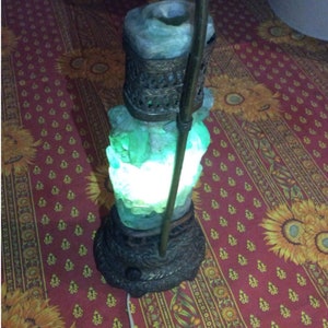 Antique Chinese Jade Quartz (Jadeite) Carved Table Lamp on Brass and Rosewood Stand
