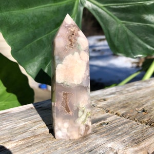 Flower Agate/Cherry Blossom Agate Crystal Tower with Druzy Pockets