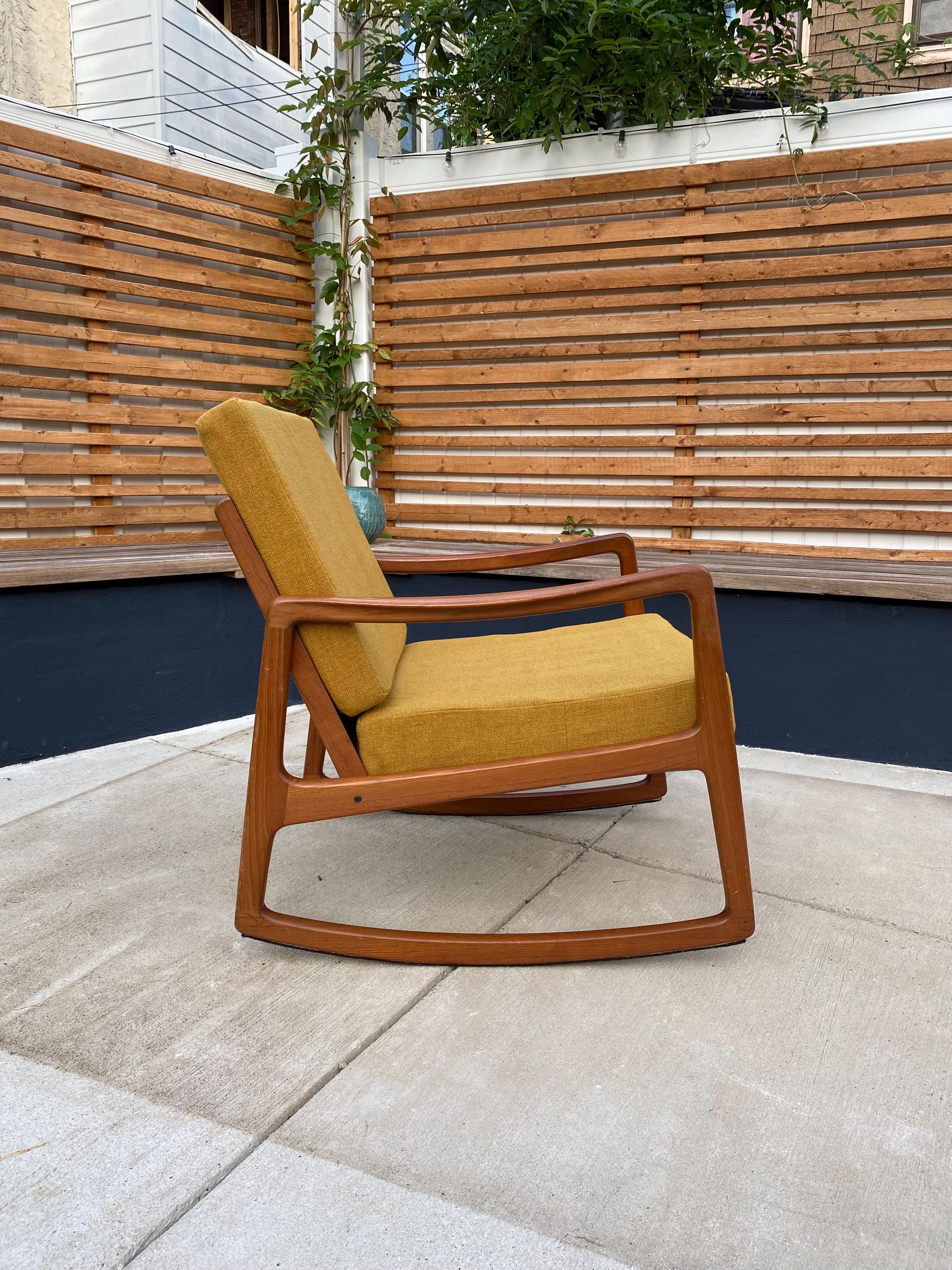 Vintage Rocking Chair by Ole Wanscher for France and Son Model Fd