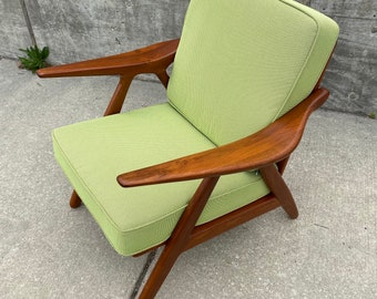 Vintage Arne Hovmand-Olsen Style Easy Chair