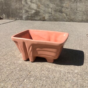 Vintage California Pottery CP-1267 USA Pink Planter image 2