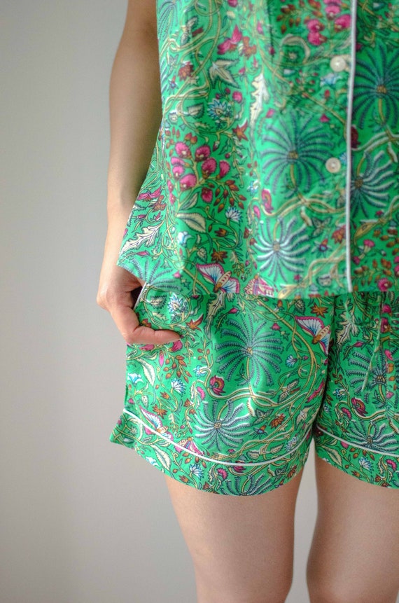 Luxury Women s 100 Cotton Pyjamas Short Sleeve Set Cosy Green
