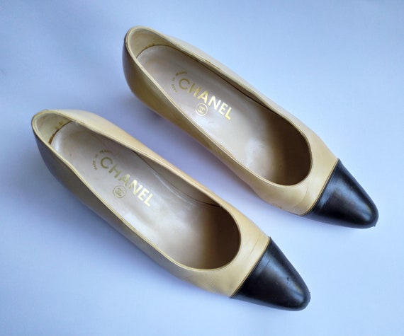 Vintage CHANEL Heels/chanel Pumps Shoes/chanel Nude 