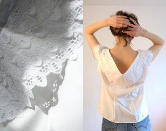 Vintage White Lace Collar Blouse/Country Folk Shirt/White Cutwork Lace Blouse/White Sleeveless Blouse/Lace Cotton Top/L Size