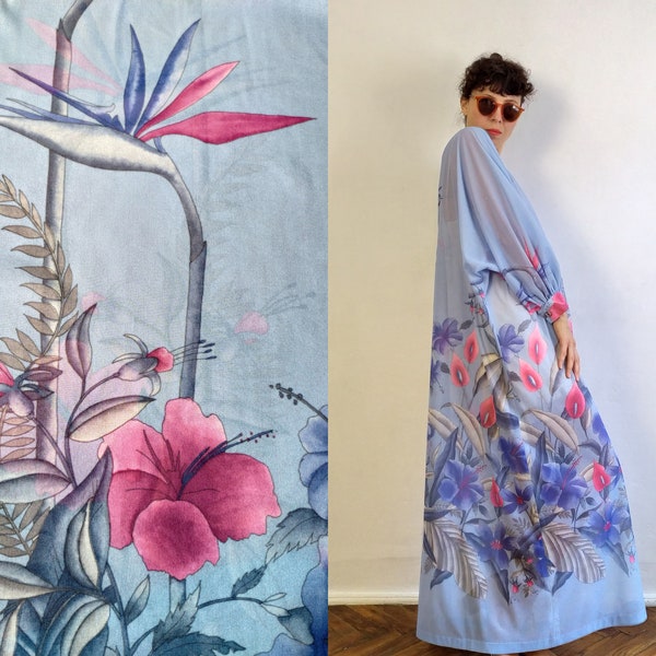 Vintage 70's Blue Maxi Dress/Floral Kaftan/Flowing Maxi Dress/Bat Sleeve Dress/Boho Flared Kaftan/Diva Dress/Summer Kaftan/Long Floral Dress